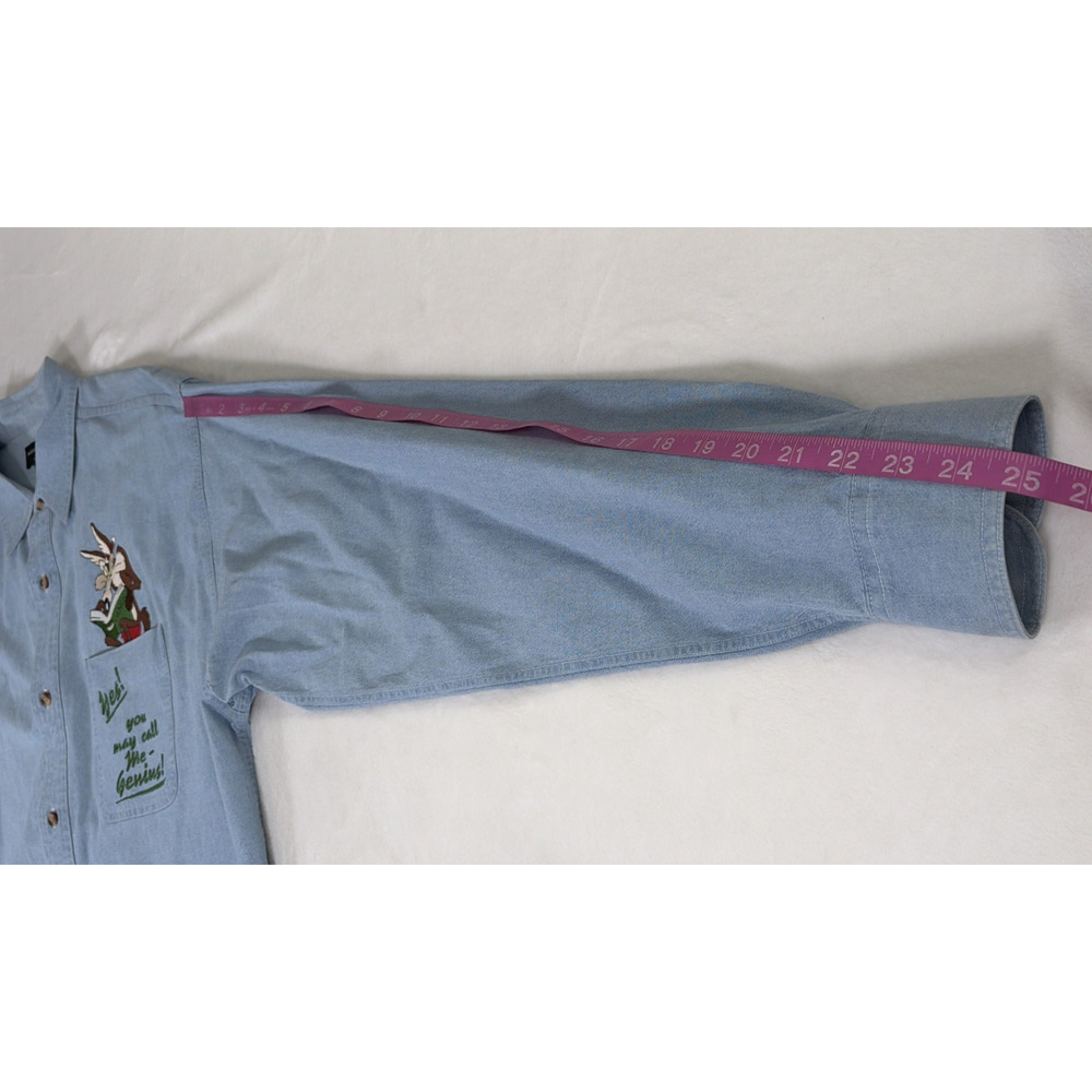 Vintage 1995 Warner Bros. Studio Store Wile E. Coyote Genius Denim Shirt Large - Picture 7 of 14